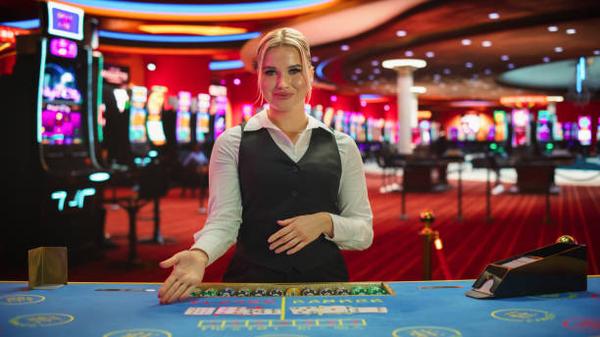 Discover Poker Games at a Singapore online casino for Players